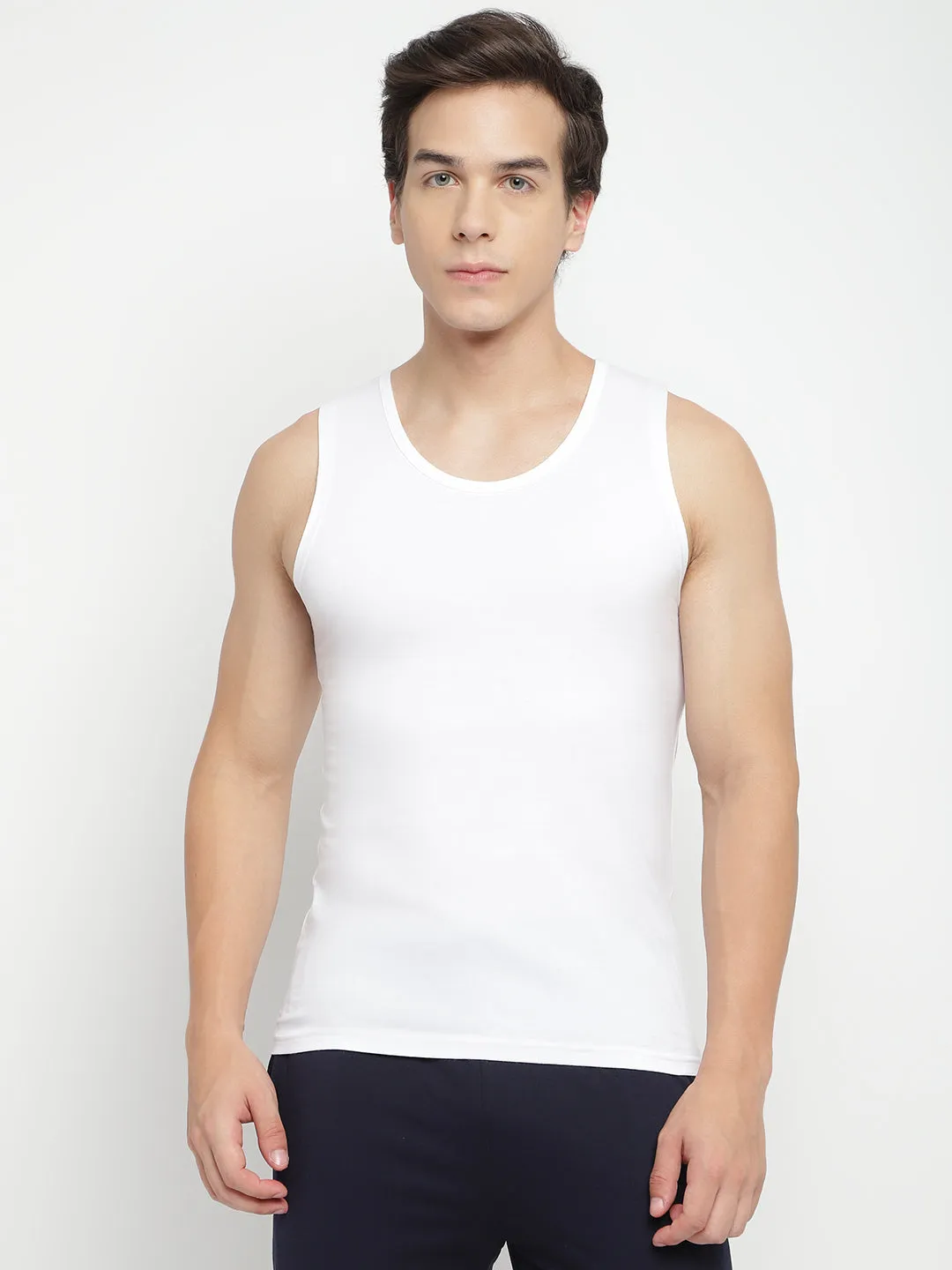 Broad Support Vest