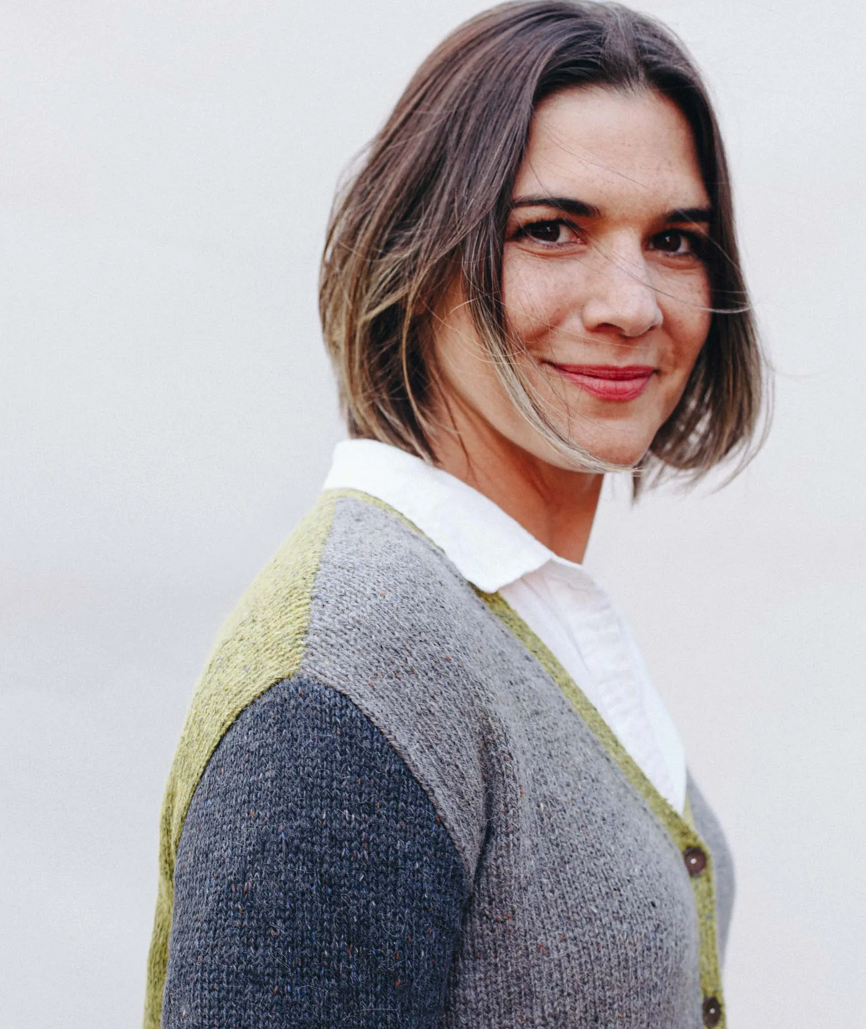 Go-To Cardigan: Colorblocked Using Rowan Felted Tweed