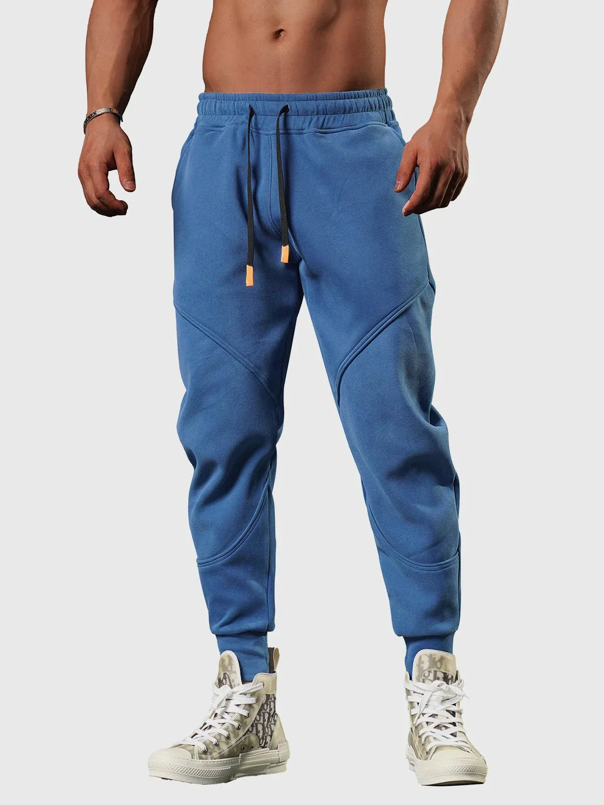 Motion Sweatpants Loose Fit Tapered Jogger