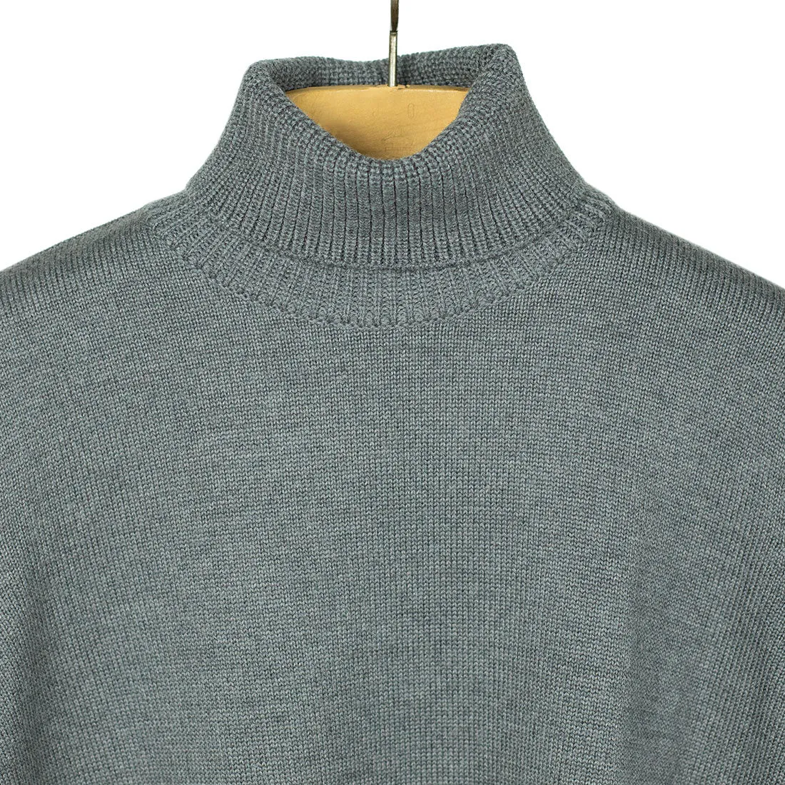 Rollneck sweater in grigio grey superfine merino wool (restock)