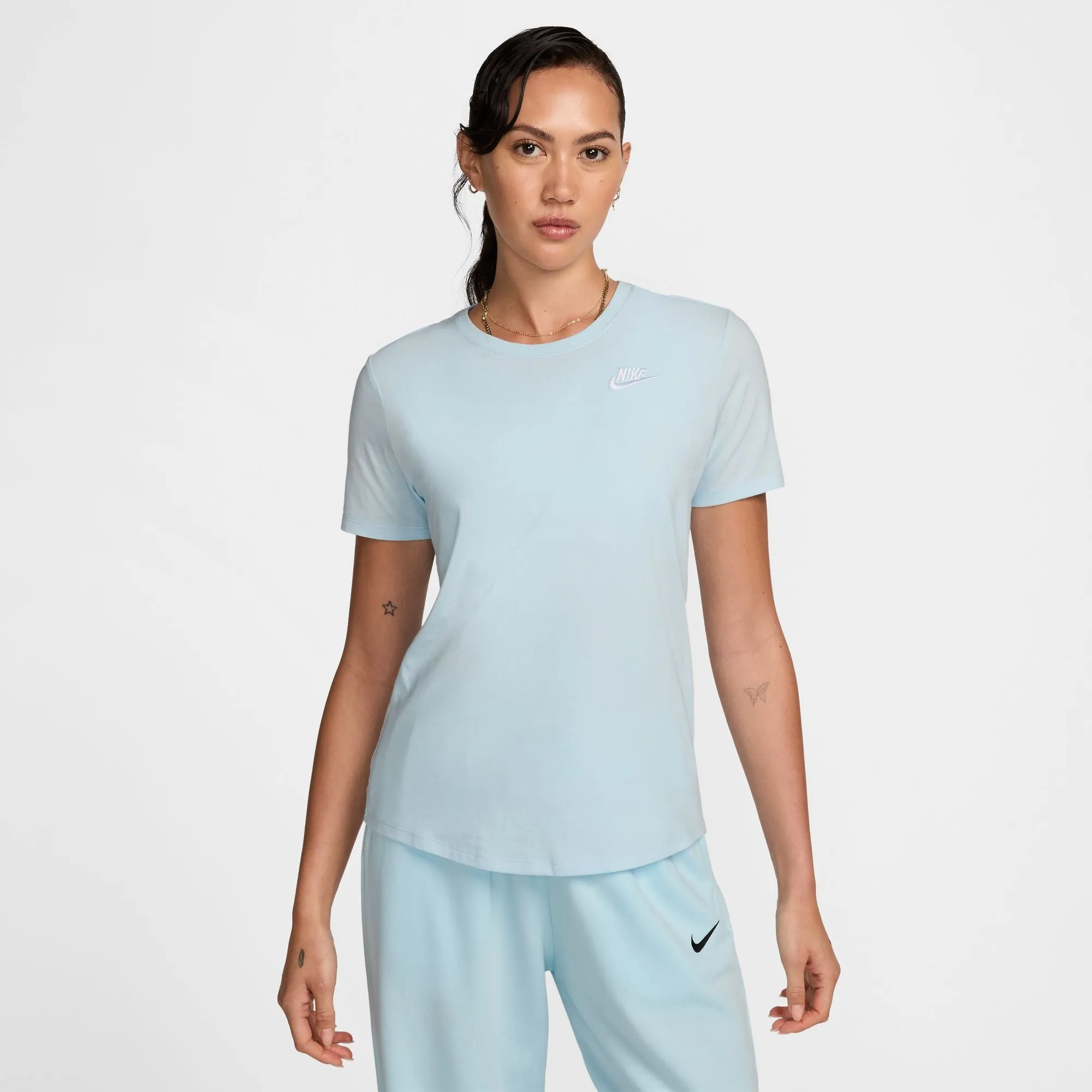 Women's Nike NSW Club Essentials T-Shirt