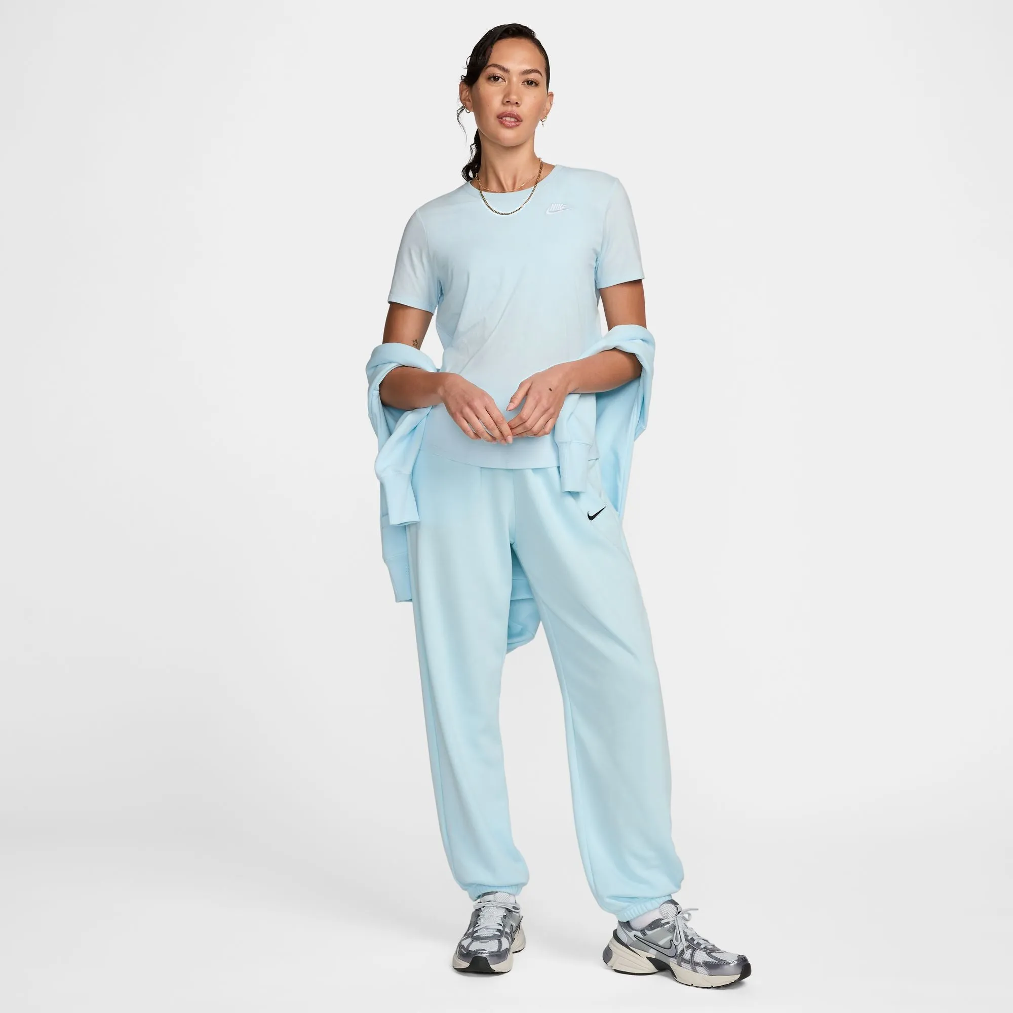 Women's Nike NSW Club Essentials T-Shirt